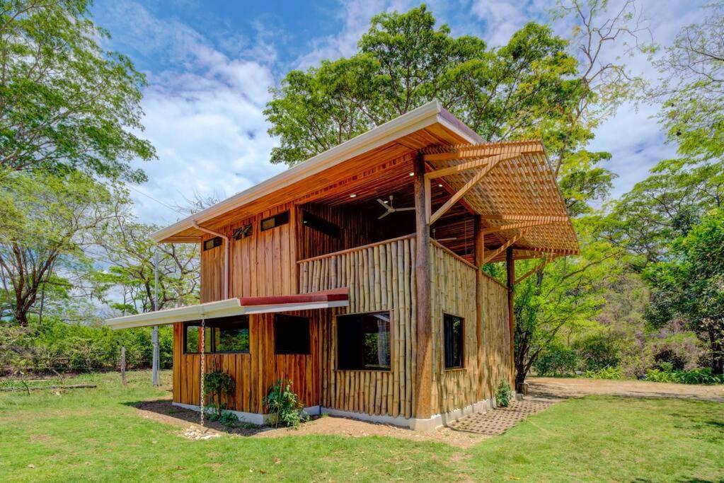 Samara Tarantela Houses, Casa Bambu Exterior photo